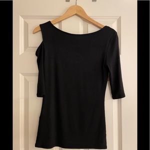 Goldray Garima Asymmetric Cold Shoulder Top. Brand New. Medium.